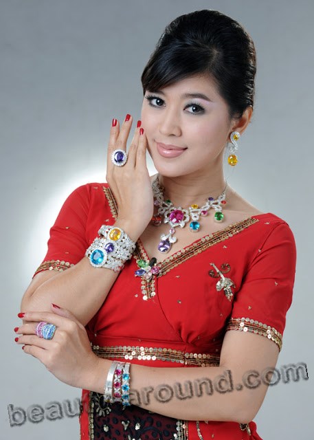 Top 12 Beautiful Myanmar And Burma Women Photo Gallery